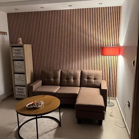 Apartment Family Aleksandrov Néa Meságkala